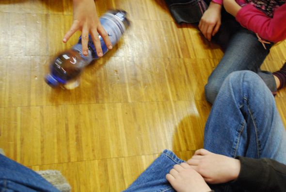 Flaschendrehen – Spielewiki